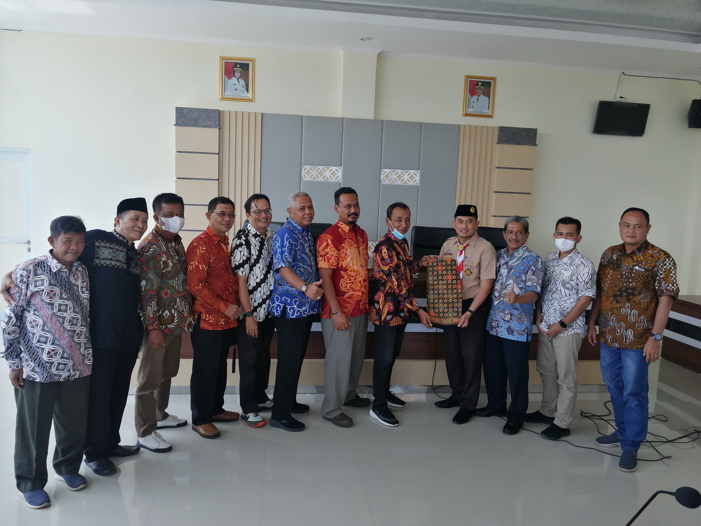 DPRD dan DPMPTSP Kota Pekalongan Kunker ke MPP Sukoharjo 