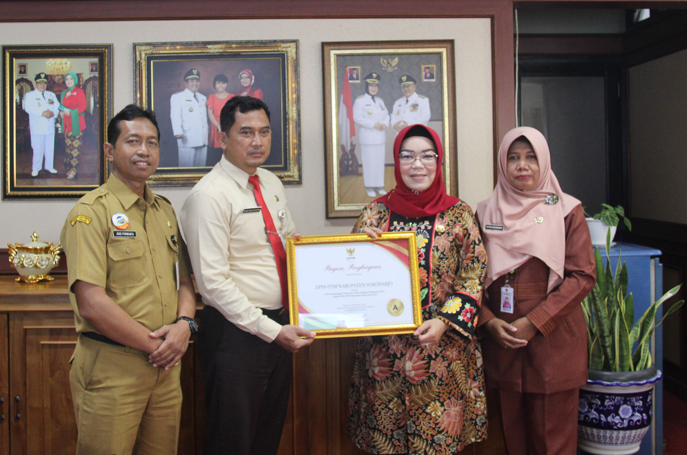 Penghargaan Unit Penyelenggara Pelayanan Publik PAN RB 2022 : DPMPTSP Raih Nilai A